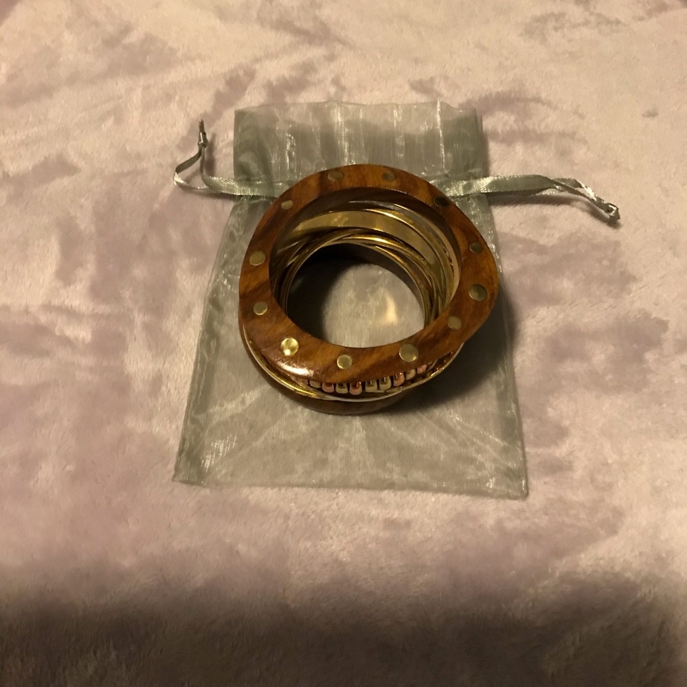 Bangles